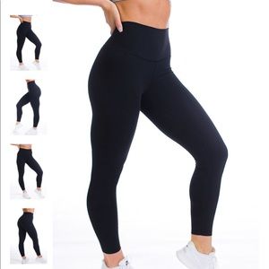 Ptula THE ALAINAH II ALLURE LEGGING (smooth black)